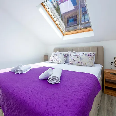 Apartament Peaceful Near The - Sole *