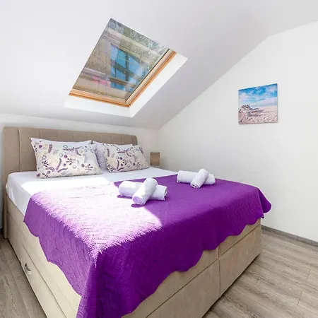 Peaceful Near The - Sole Appartement