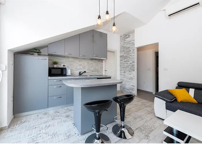 Peaceful Near The - Sole 公寓 扎通